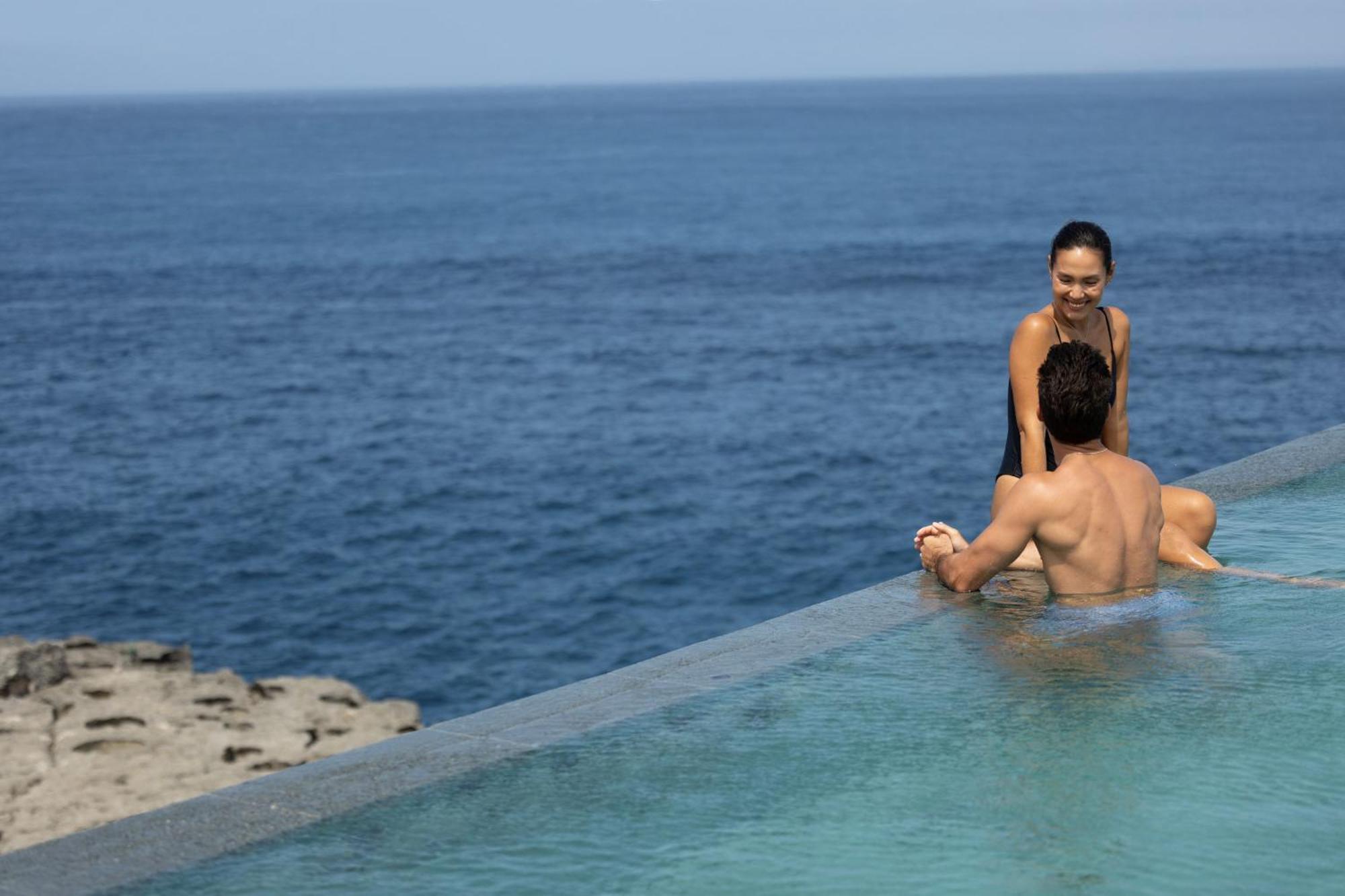 Arna Suites And Ocean Lounge Nusa Lembongan  Bagian luar foto